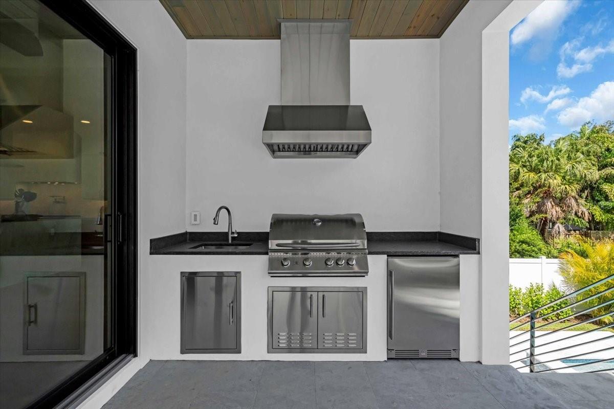 4607 W LAMB AVE, TAMPA, FL, 33629