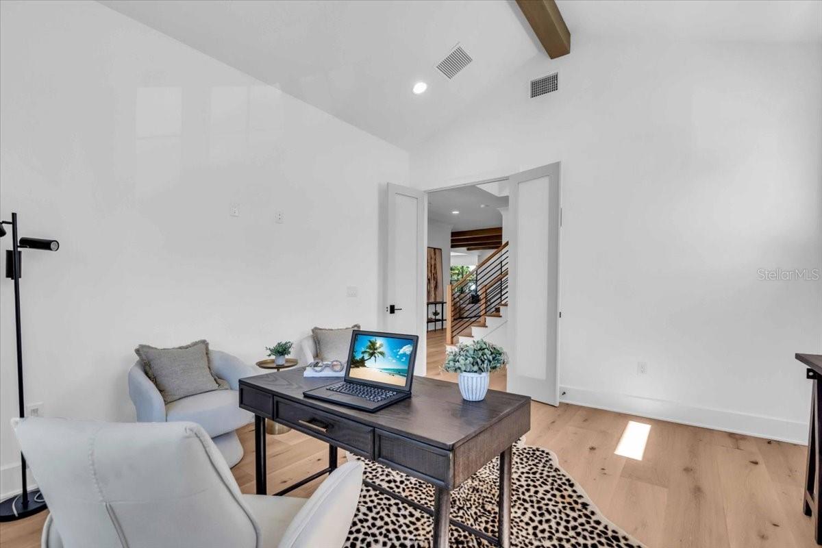 4607 W LAMB AVE, TAMPA, FL, 33629