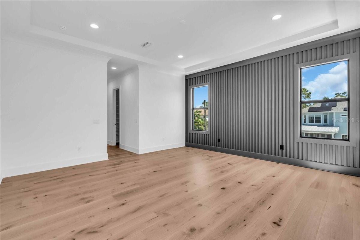 4607 W LAMB AVE, TAMPA, FL, 33629