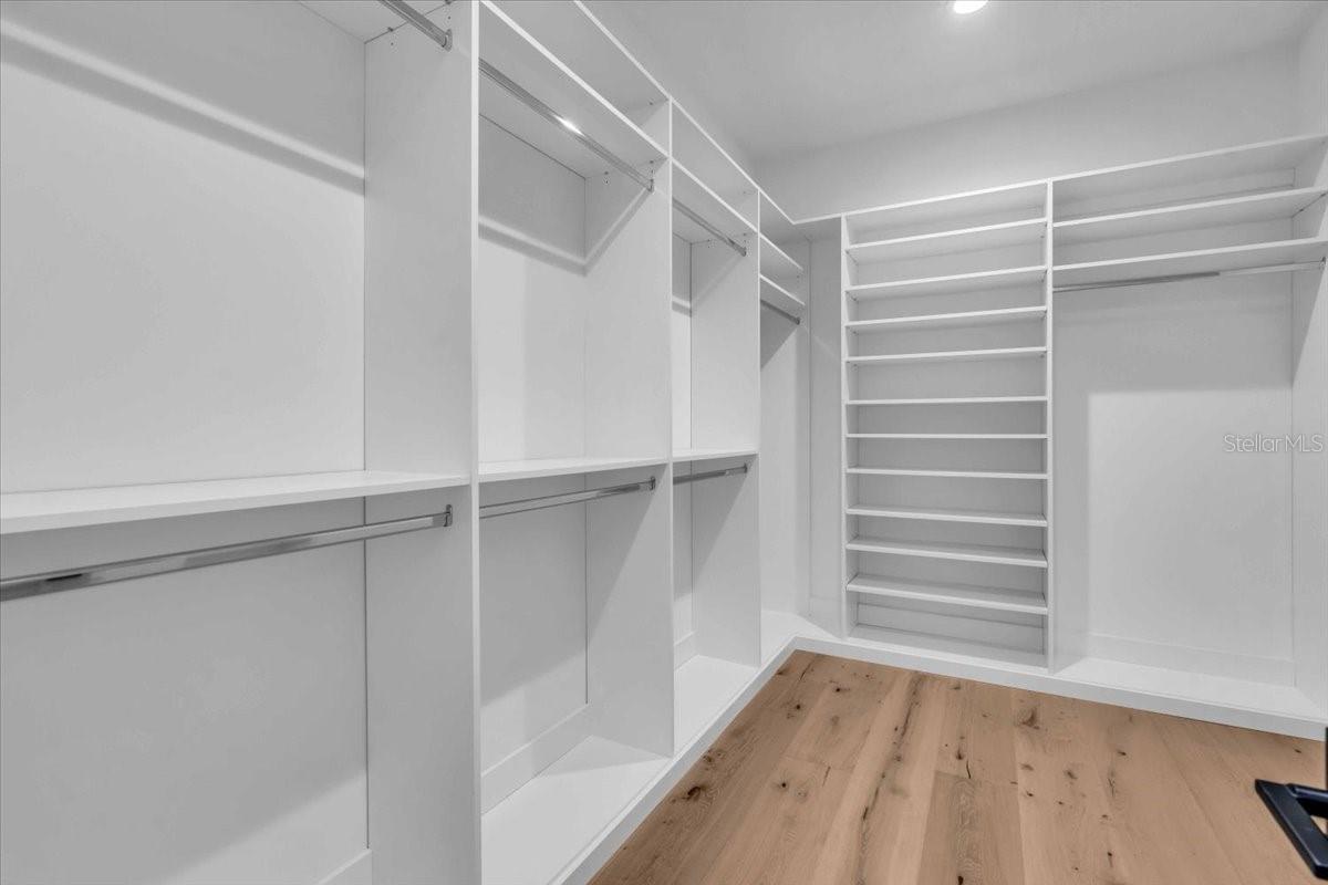 4607 W LAMB AVE, TAMPA, FL, 33629