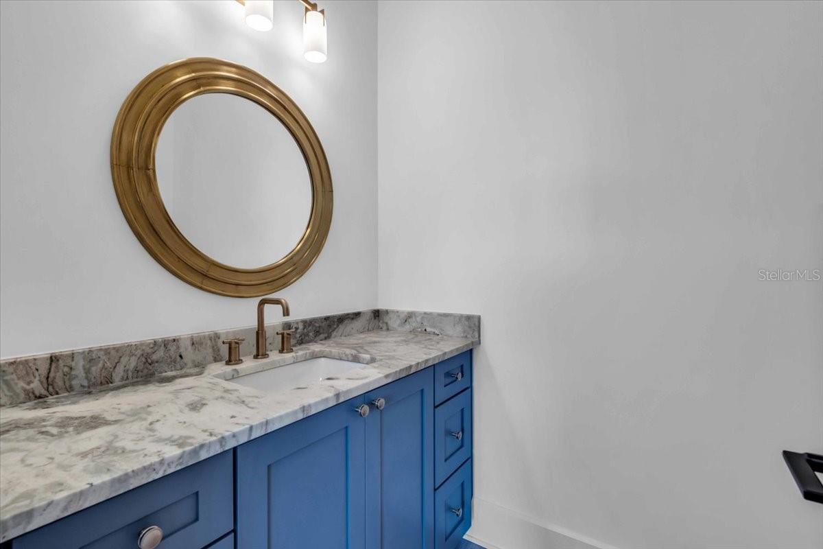 4607 W LAMB AVE, TAMPA, FL, 33629