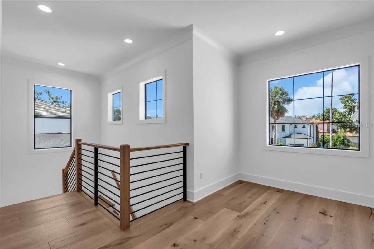 4607 W LAMB AVE, TAMPA, FL, 33629