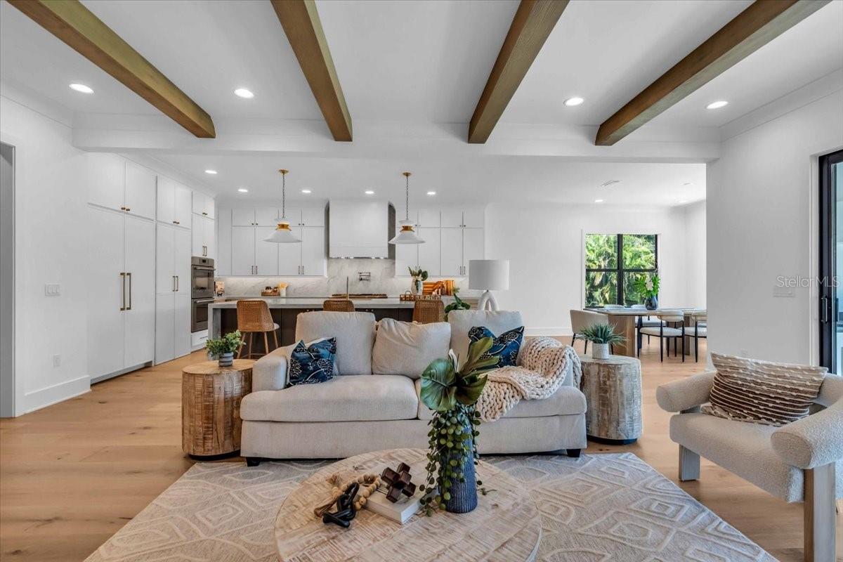 4607 W LAMB AVE, TAMPA, FL, 33629