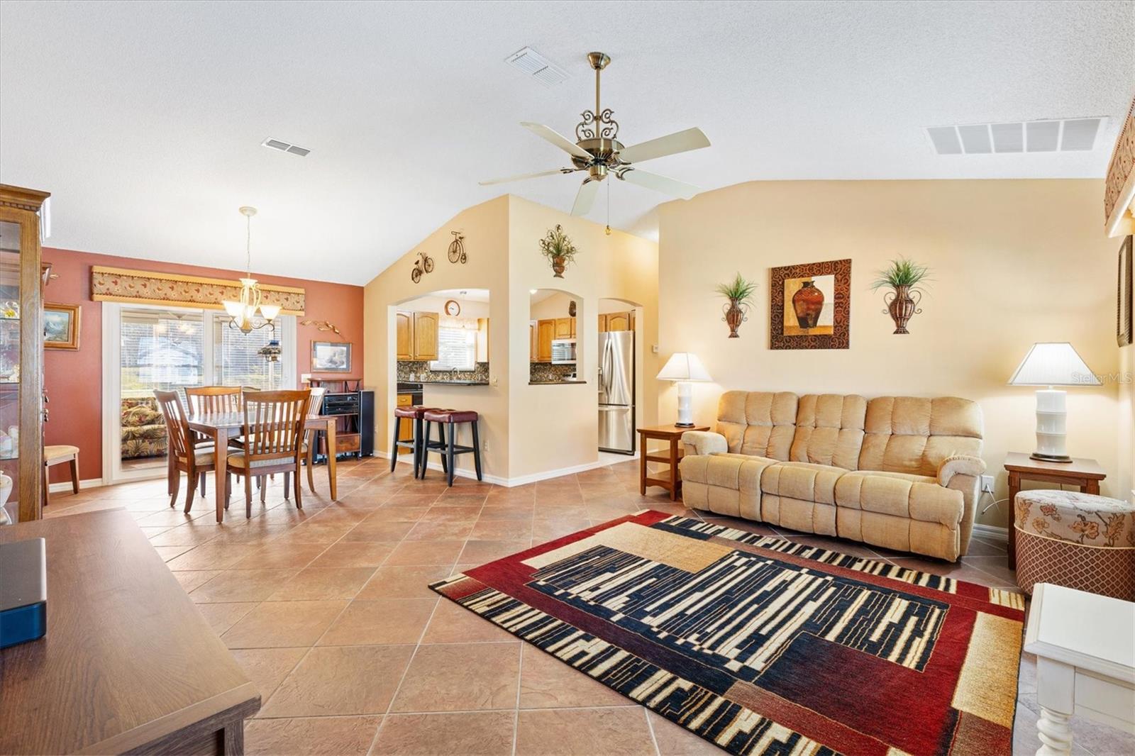 917 CAMINO DEL REY DR, THE VILLAGES, FL, 32159