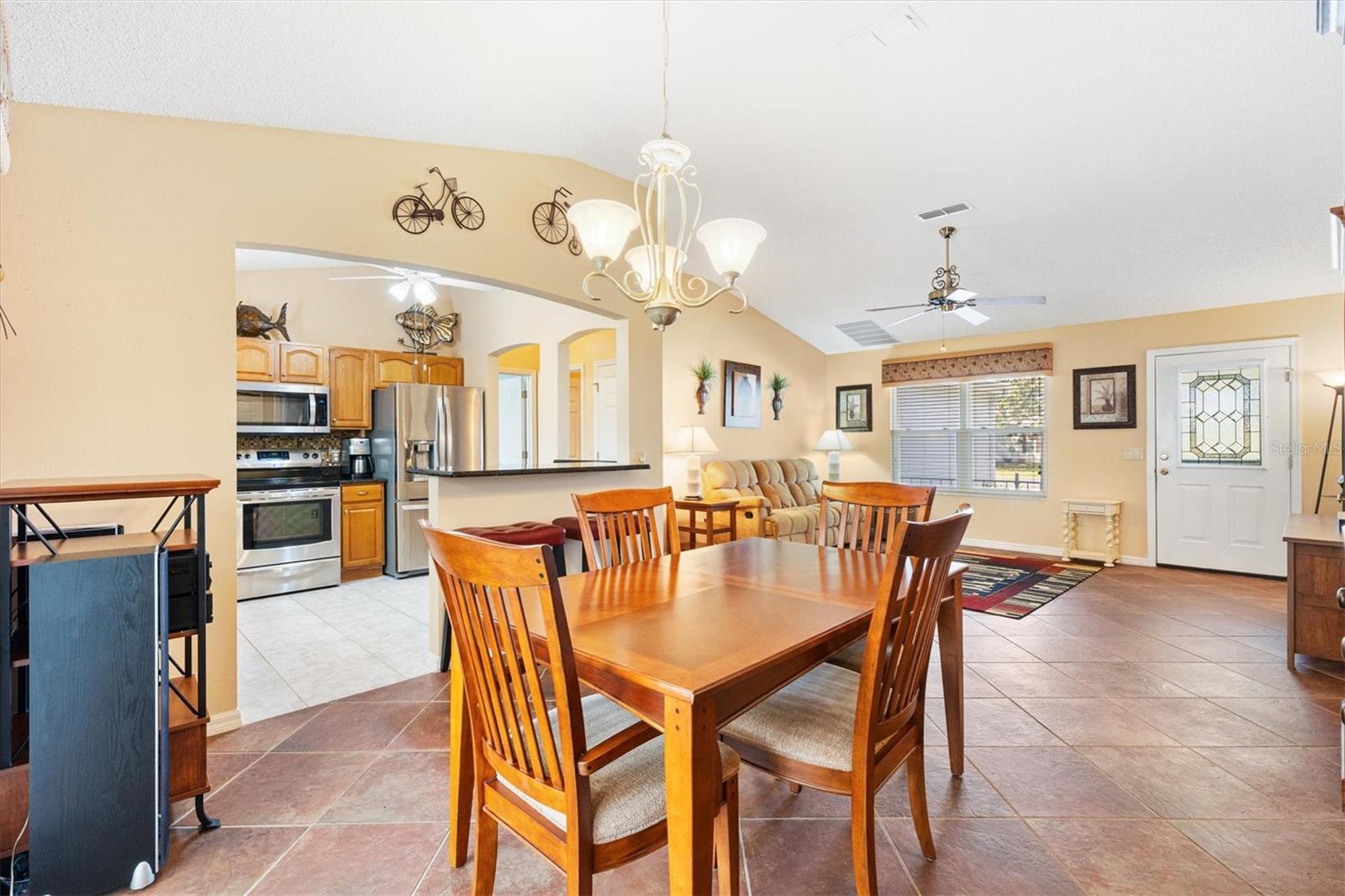 917 CAMINO DEL REY DR, THE VILLAGES, FL, 32159