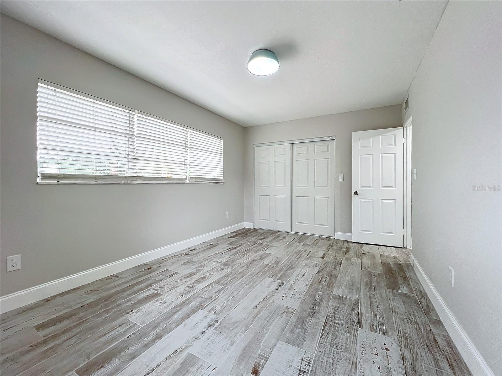 2107 PINE TER, SARASOTA, FL, 34231