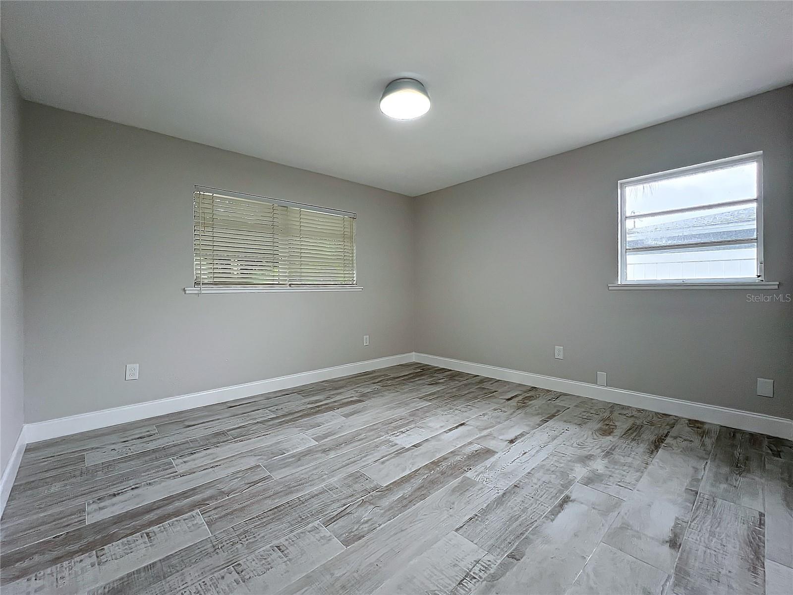 2107 PINE TER, SARASOTA, FL, 34231