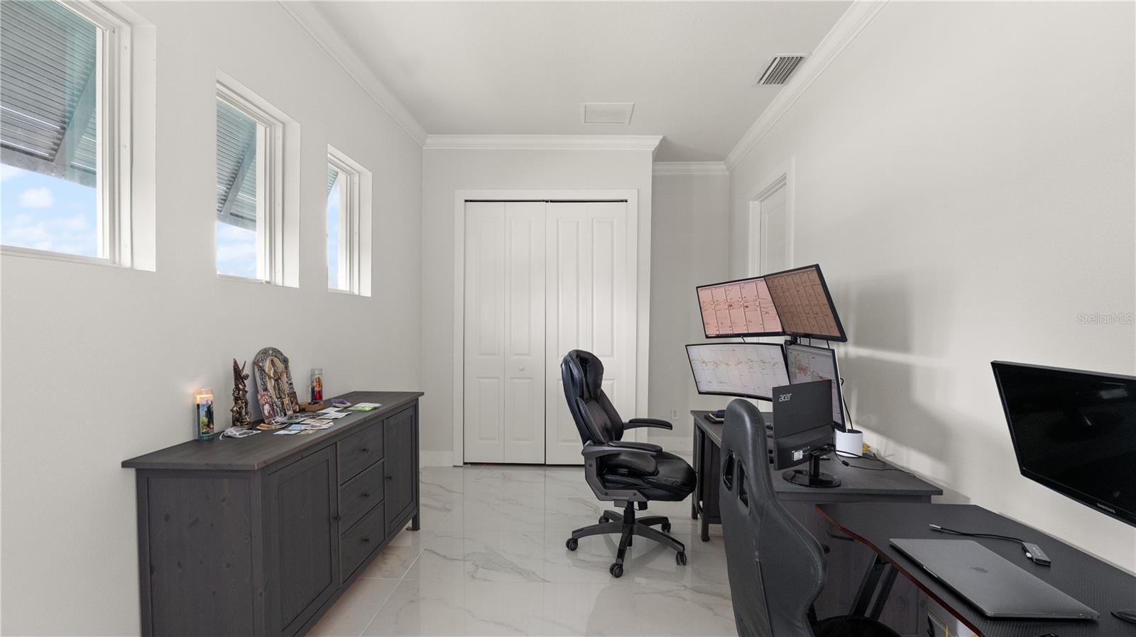 8946 IVY STARK BLVD, WESLEY CHAPEL, FL, 33545