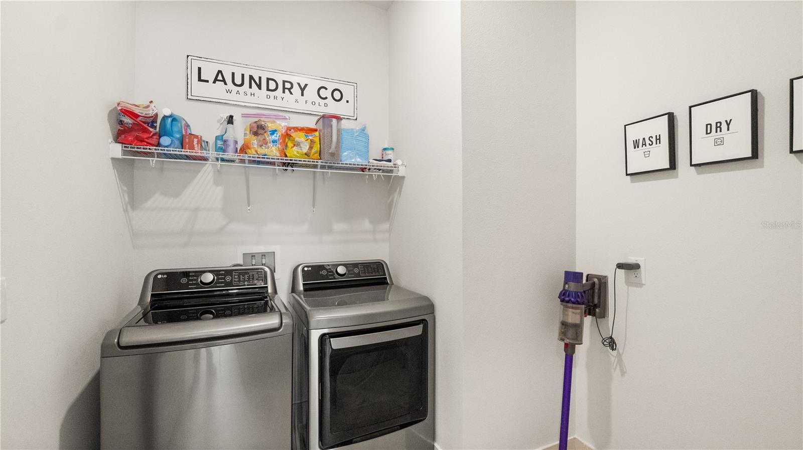 8946 IVY STARK BLVD, WESLEY CHAPEL, FL, 33545