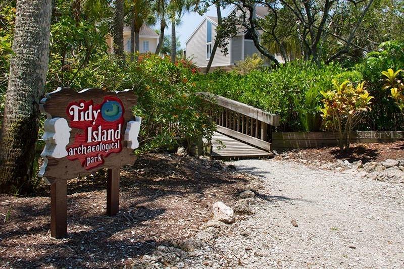 78 TIDY ISLAND BLVD, BRADENTON, FL, 34210