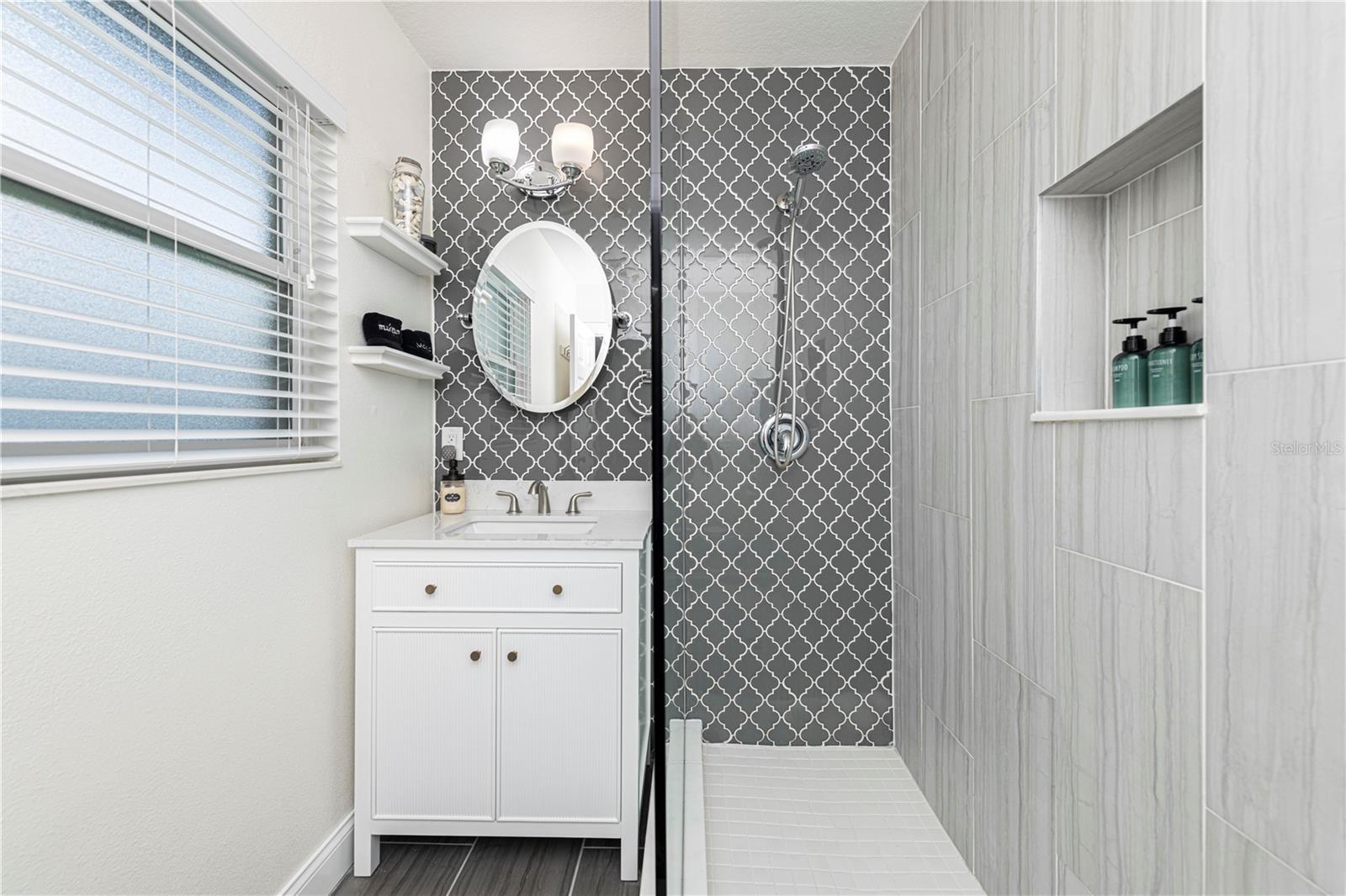 3981 MCKAY CREEK DR, LARGO, FL, 33770