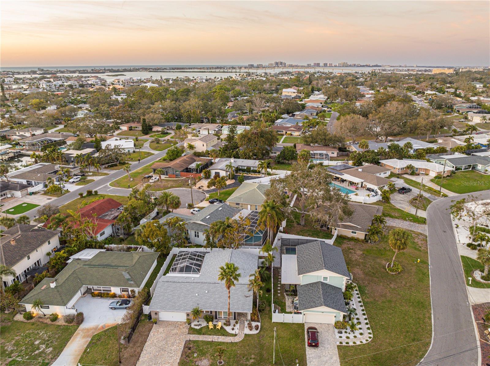 3981 MCKAY CREEK DR, LARGO, FL, 33770