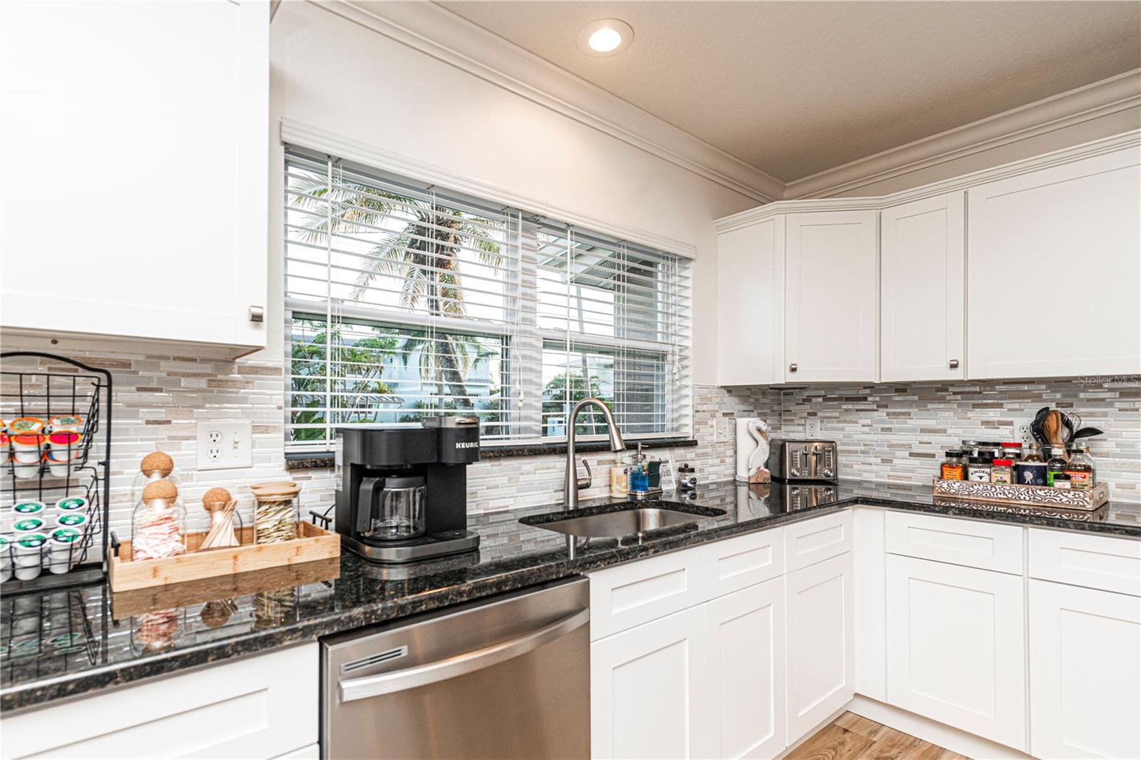 3981 MCKAY CREEK DR, LARGO, FL, 33770