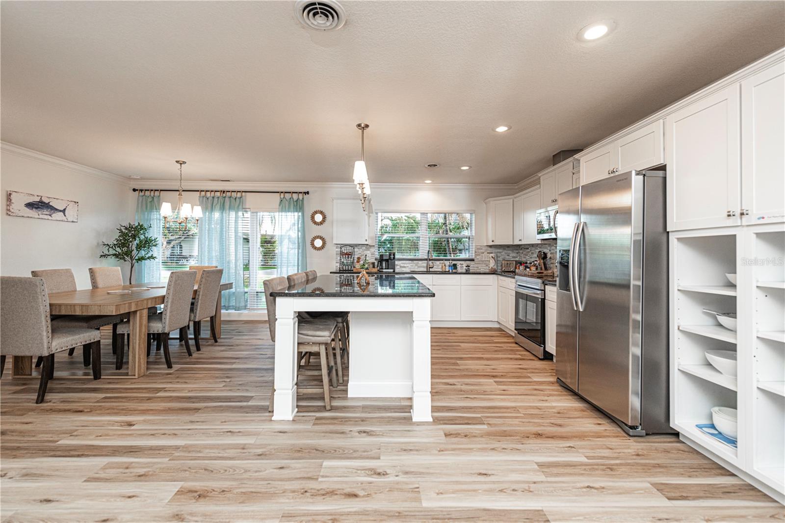 3981 MCKAY CREEK DR, LARGO, FL, 33770