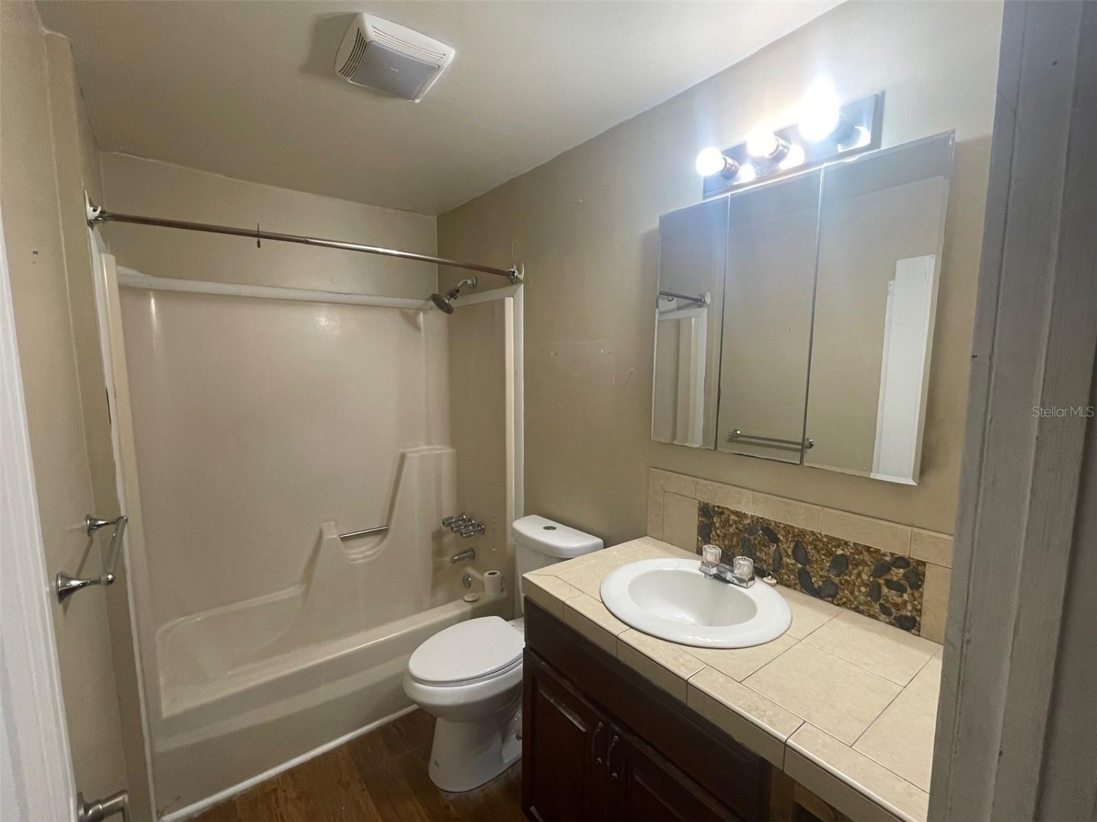 913 19TH ST, VERO BEACH, FL, 32960