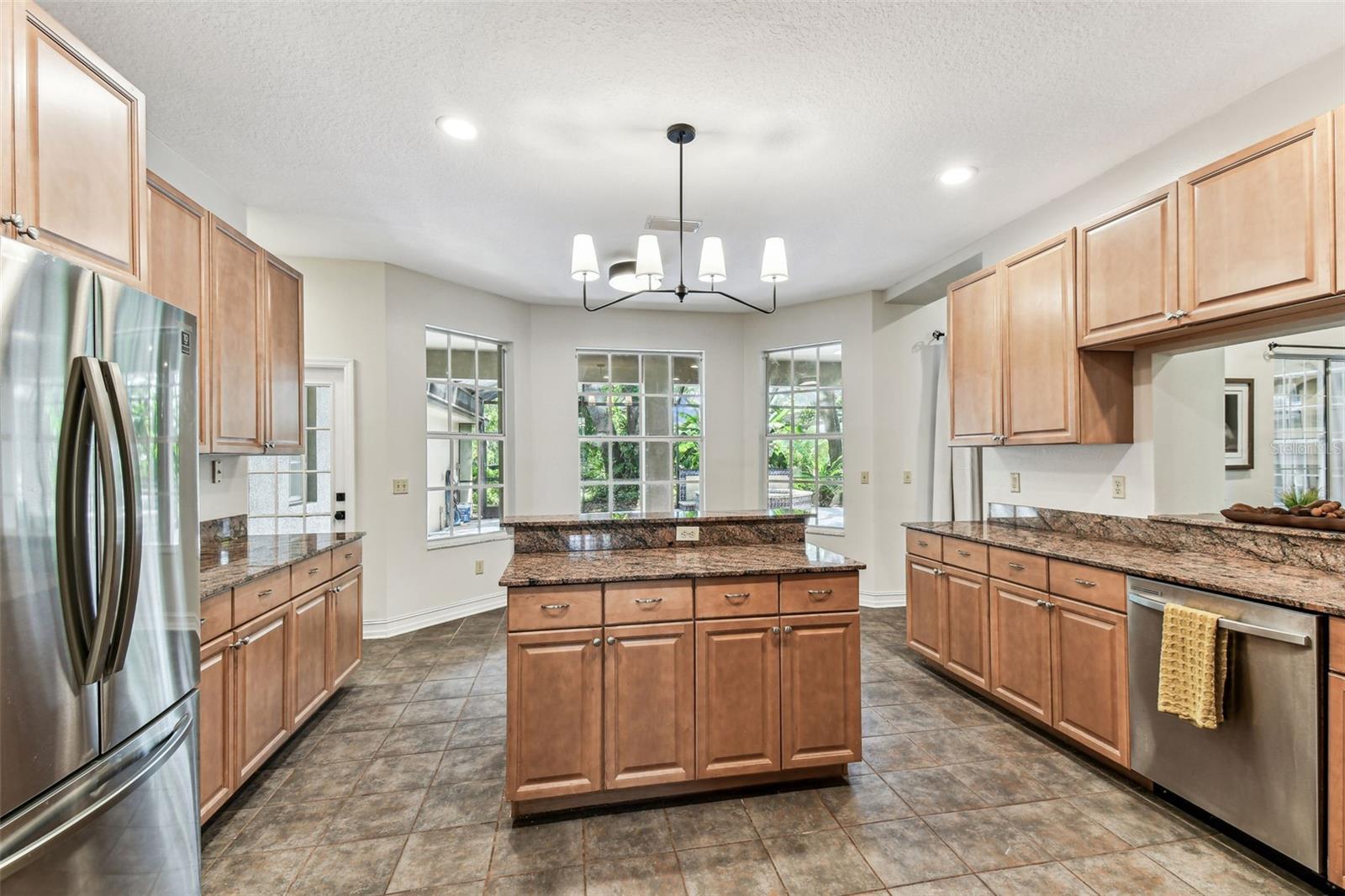 1816 CURRY RD, LUTZ, FL, 33549