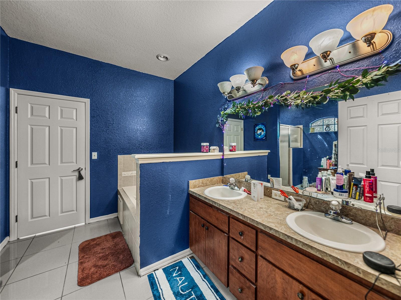 2033 NORMANDY HEIGHTS DR, WINTER HAVEN, FL, 33880