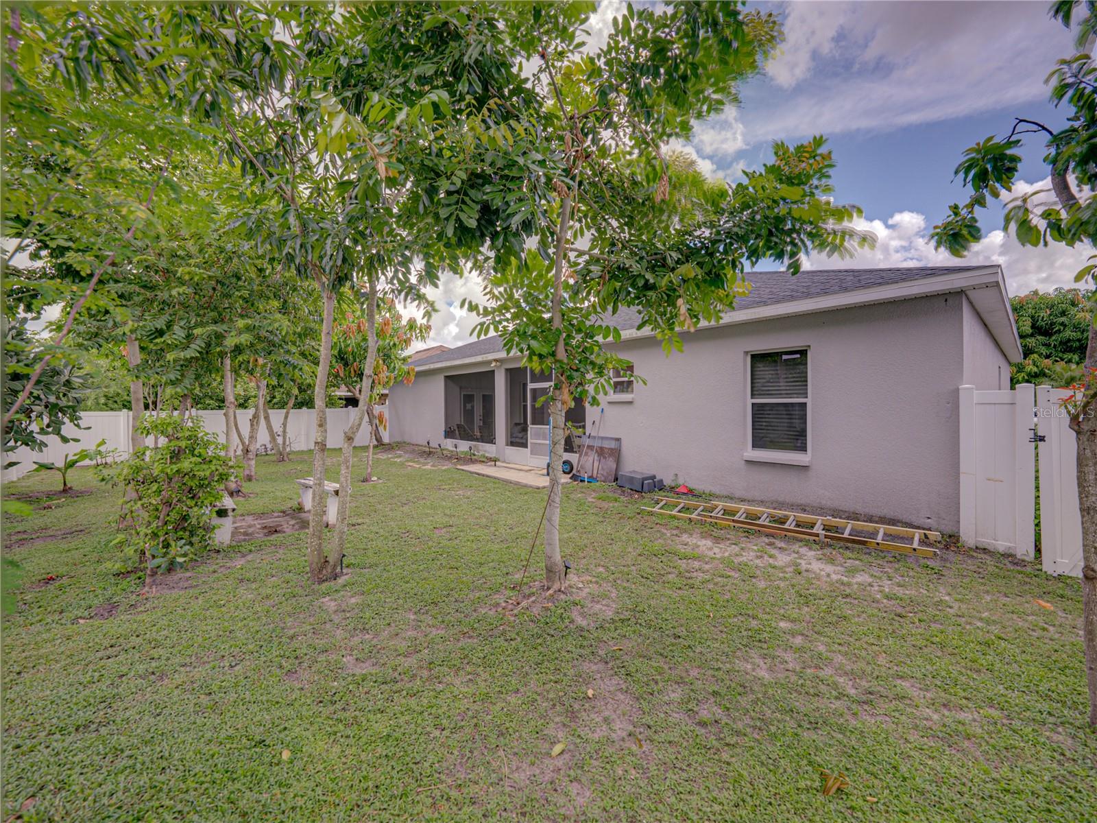 2033 NORMANDY HEIGHTS DR, WINTER HAVEN, FL, 33880