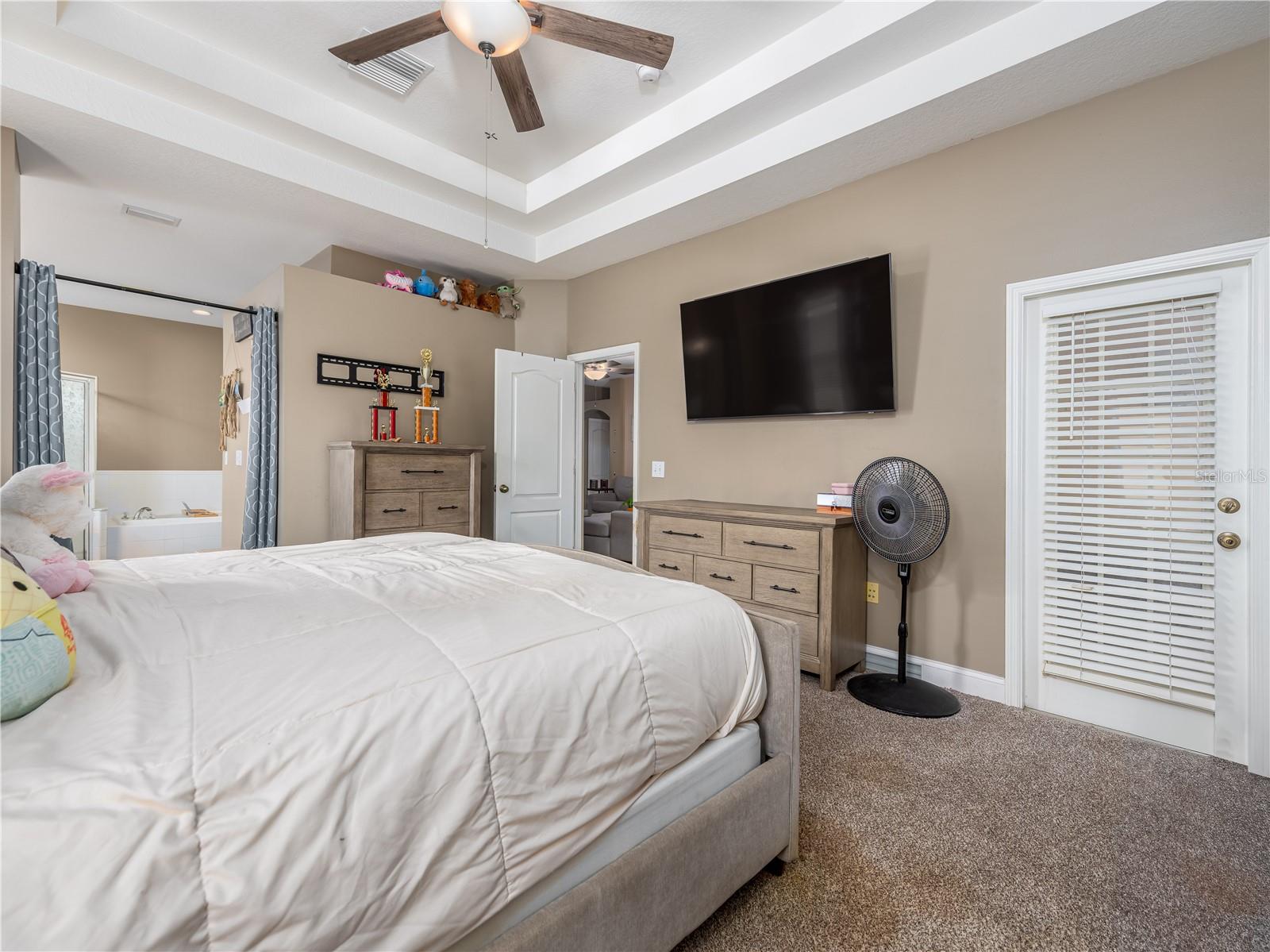 6018 GANNETDALE DR, LITHIA, FL, 33547