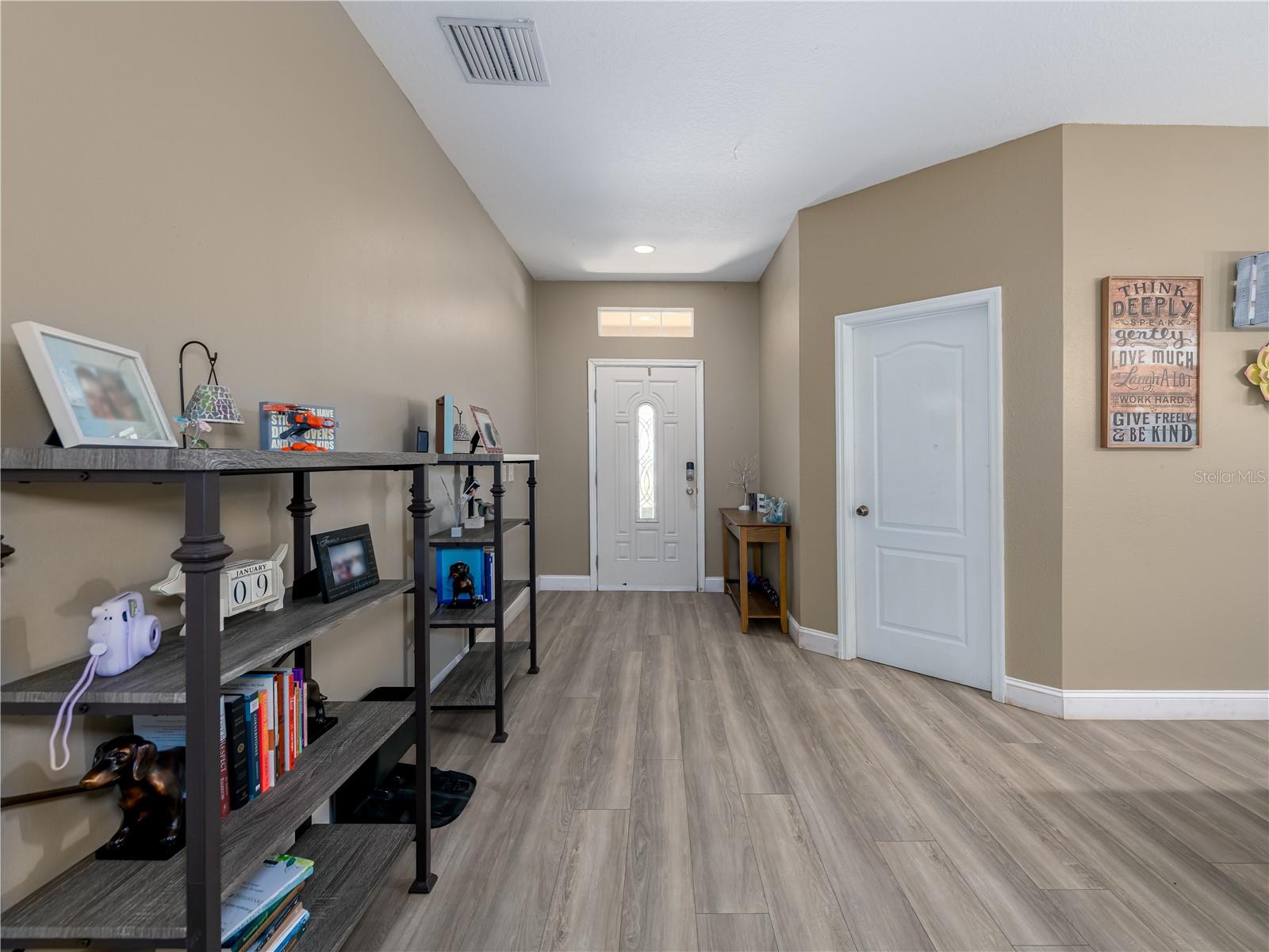 6018 GANNETDALE DR, LITHIA, FL, 33547