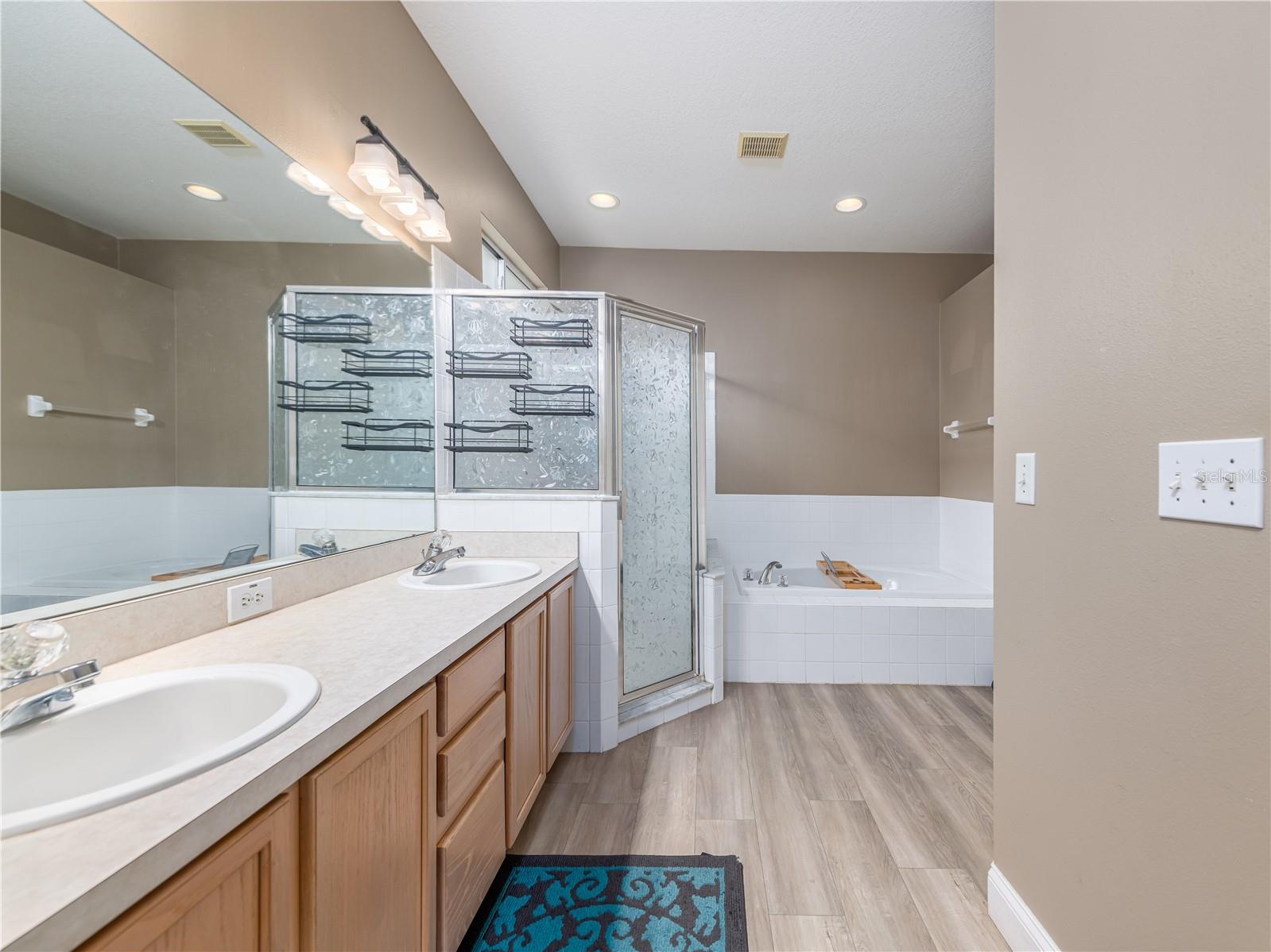 6018 GANNETDALE DR, LITHIA, FL, 33547