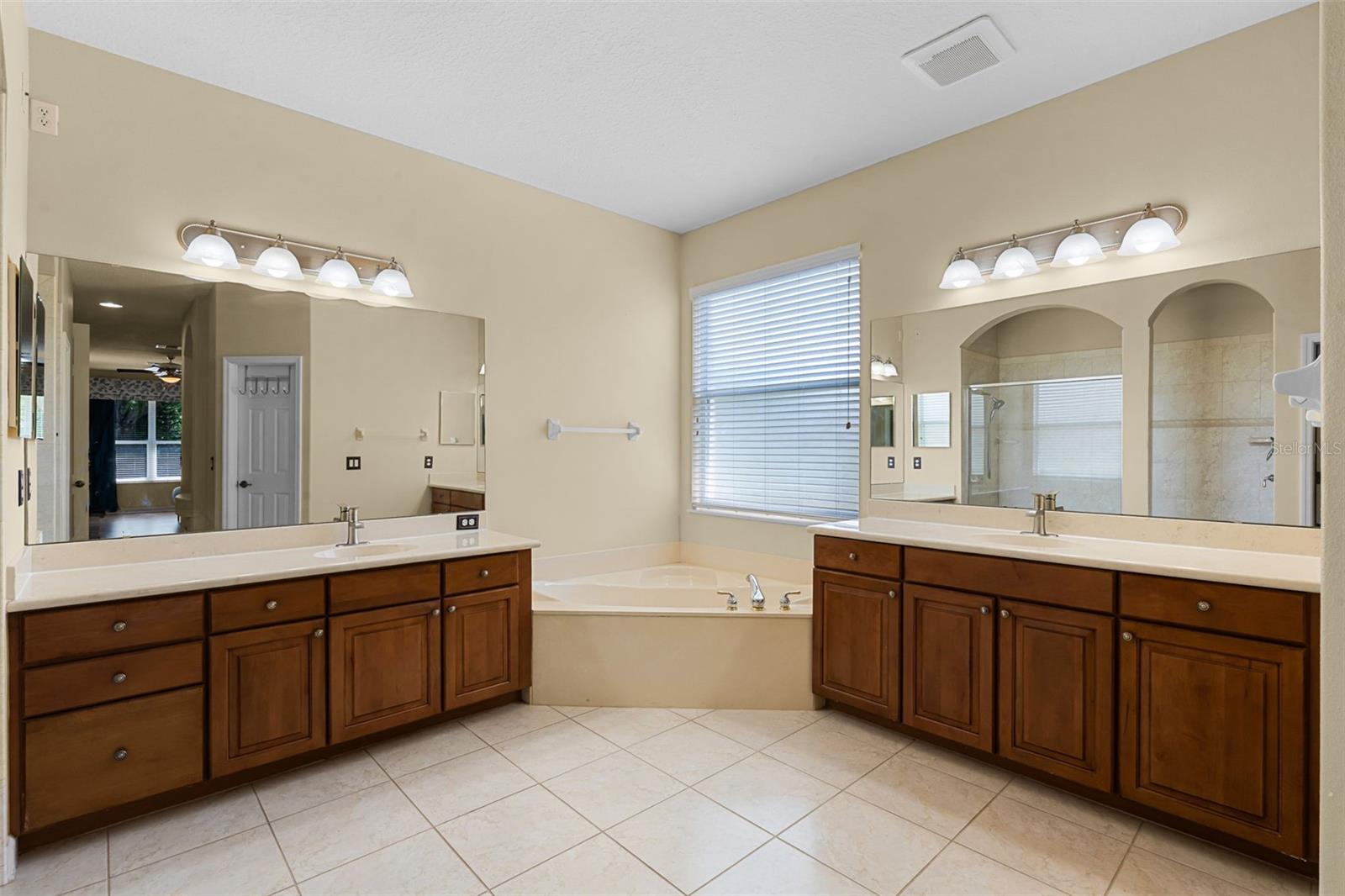 4905 LEGACY OAKS DR, ORLANDO, FL, 32839