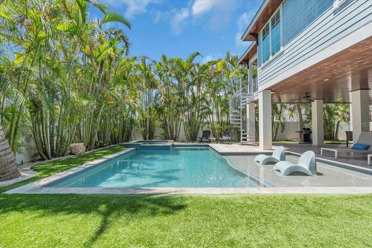 A4649861 Property Photo