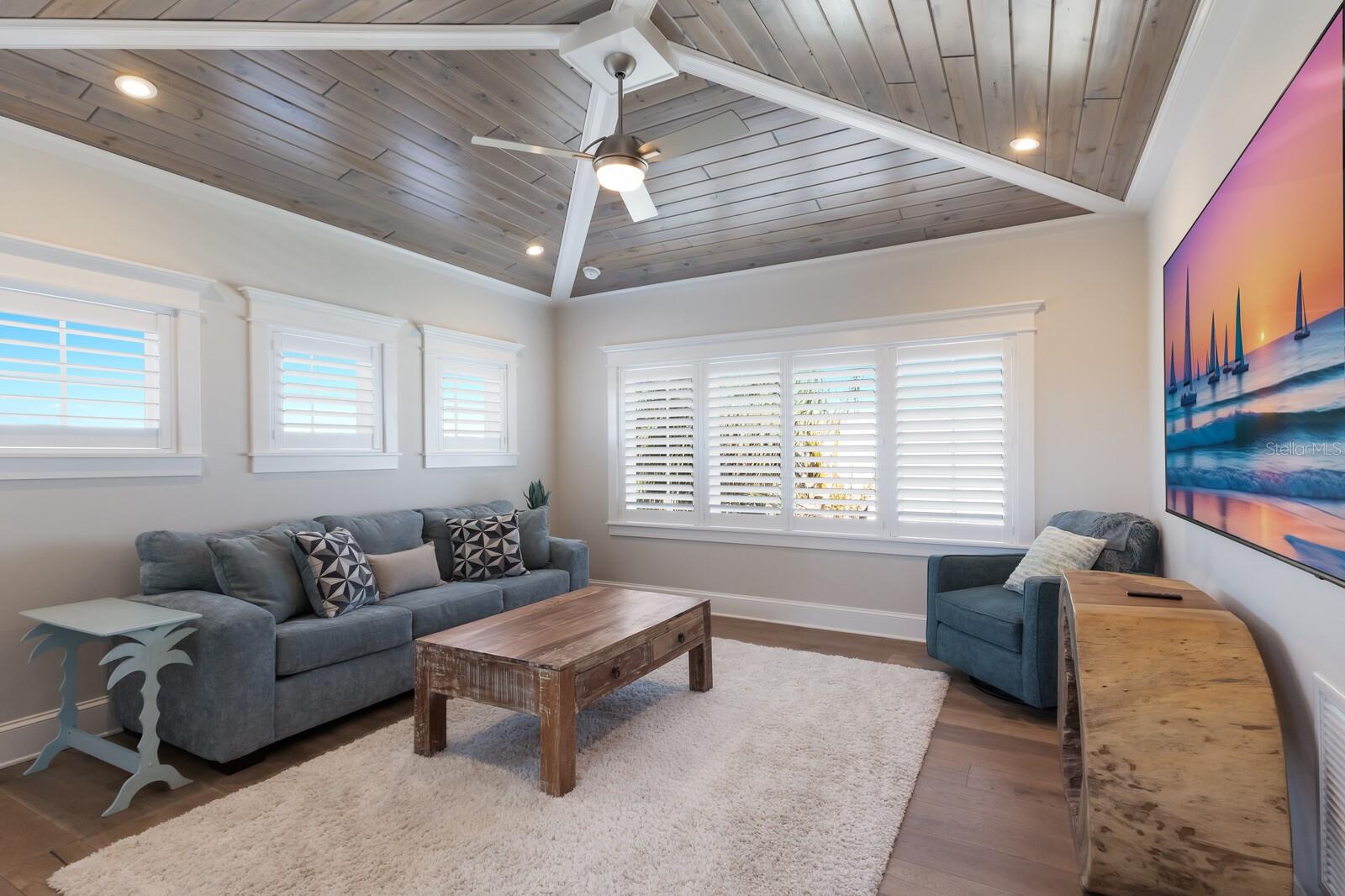 A4649861 Property Photo