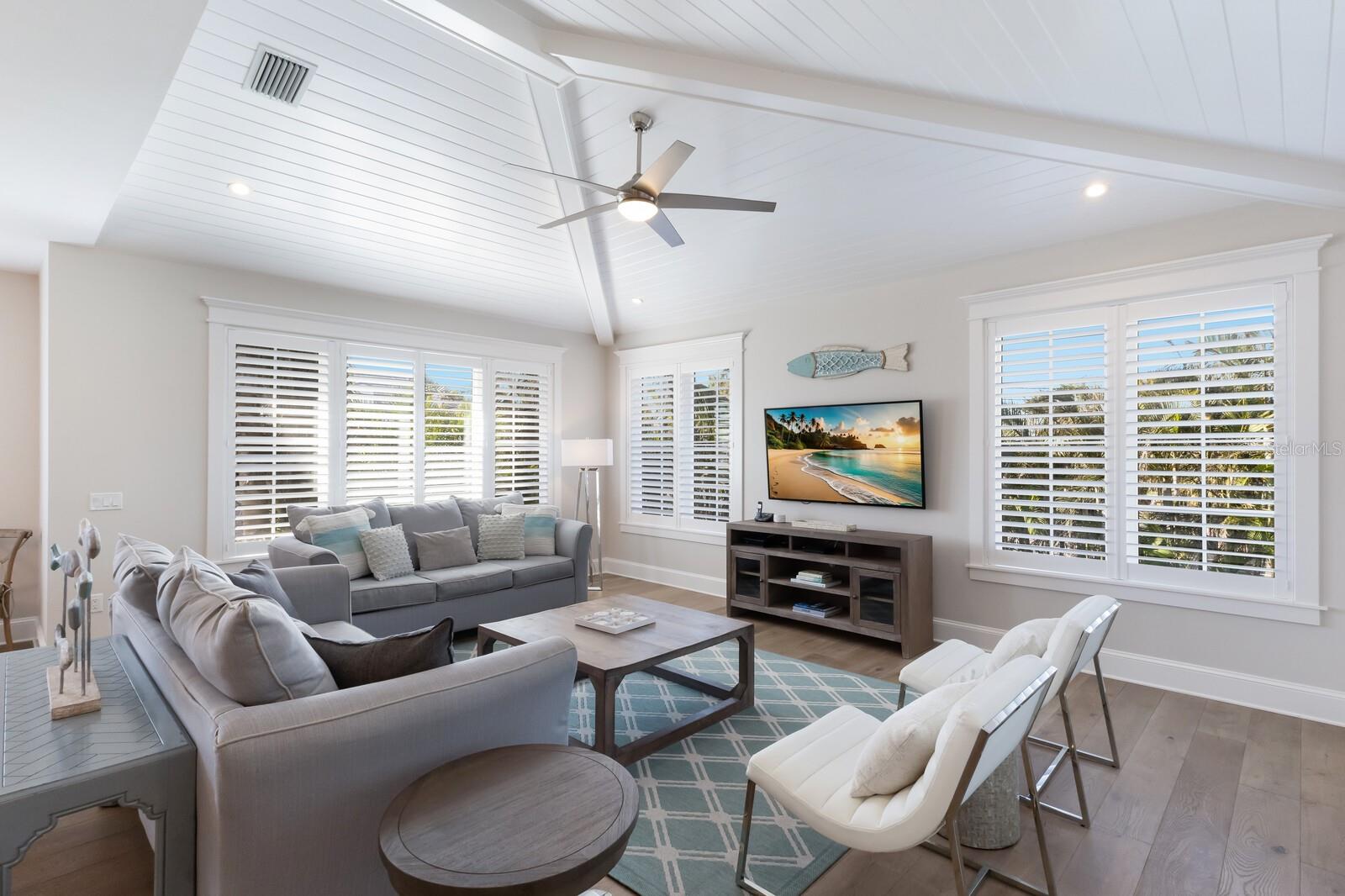 A4649861 Property Photo