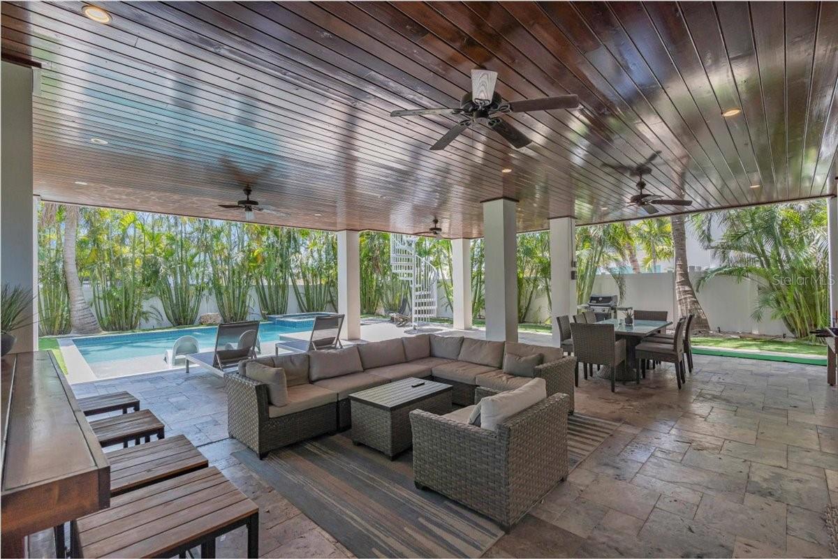 A4649861 Property Photo