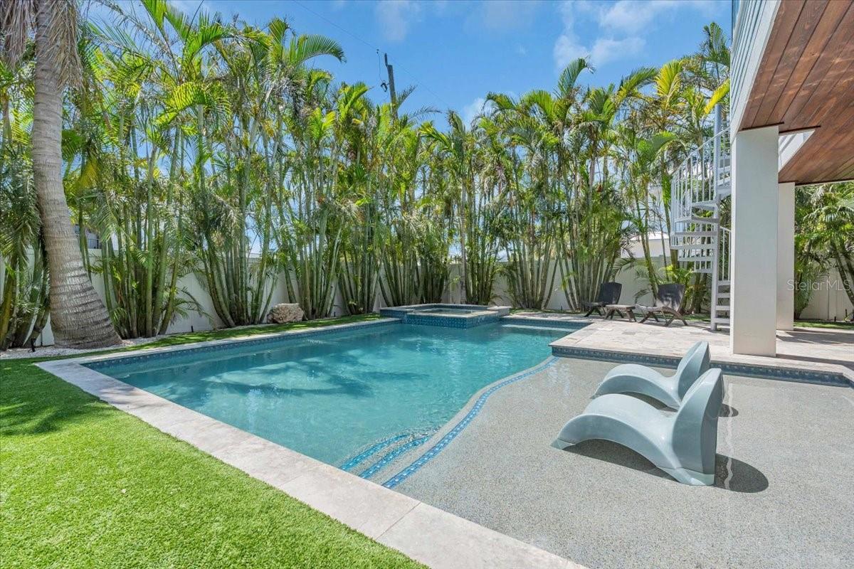 A4649861 Property Photo