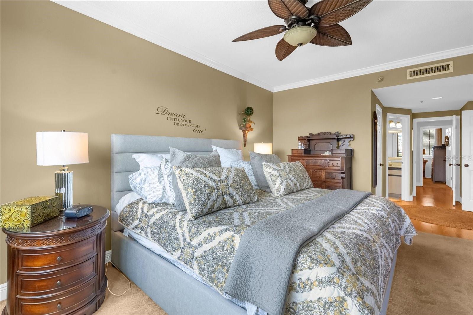 401 E ROBINSON ST #503, ORLANDO, FL, 32801