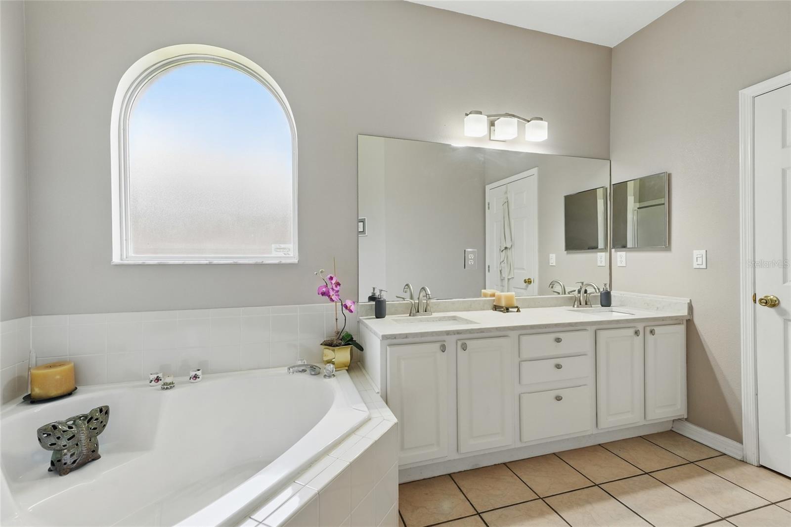 9915 KONA ISLE CT, ORLANDO, FL, 32817