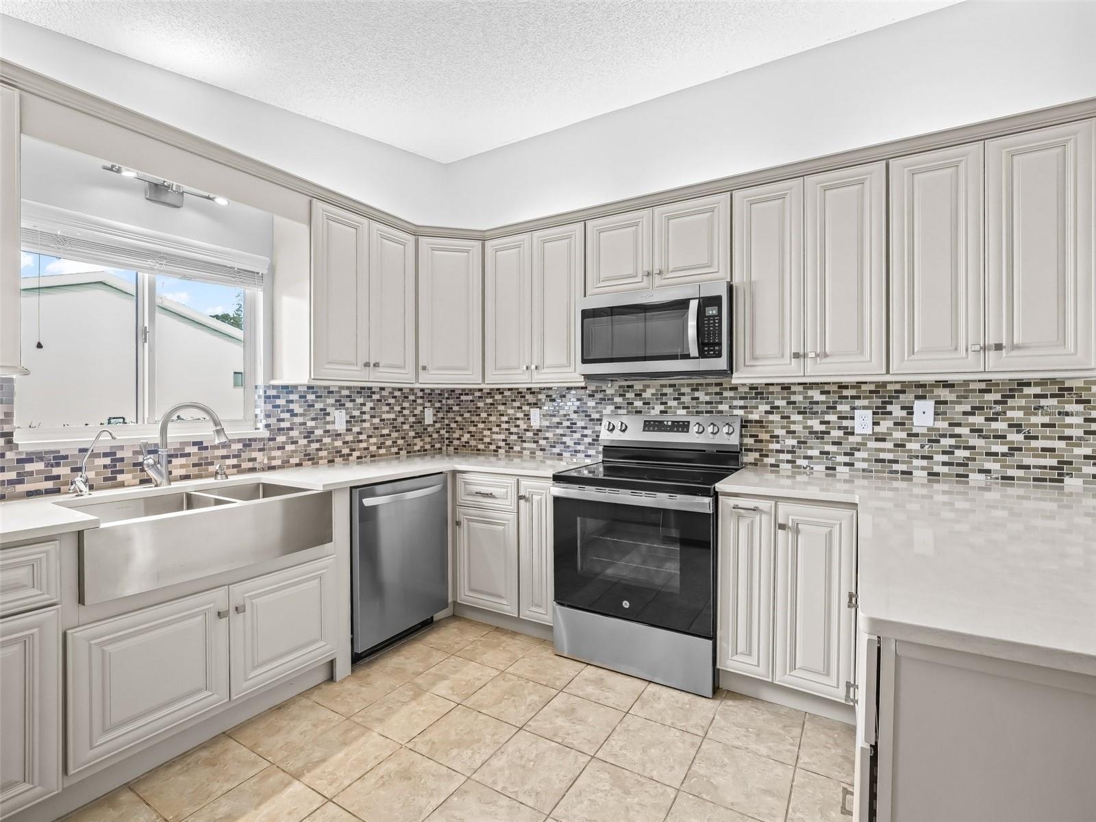 9757 SE 175TH PL, SUMMERFIELD, FL, 34491