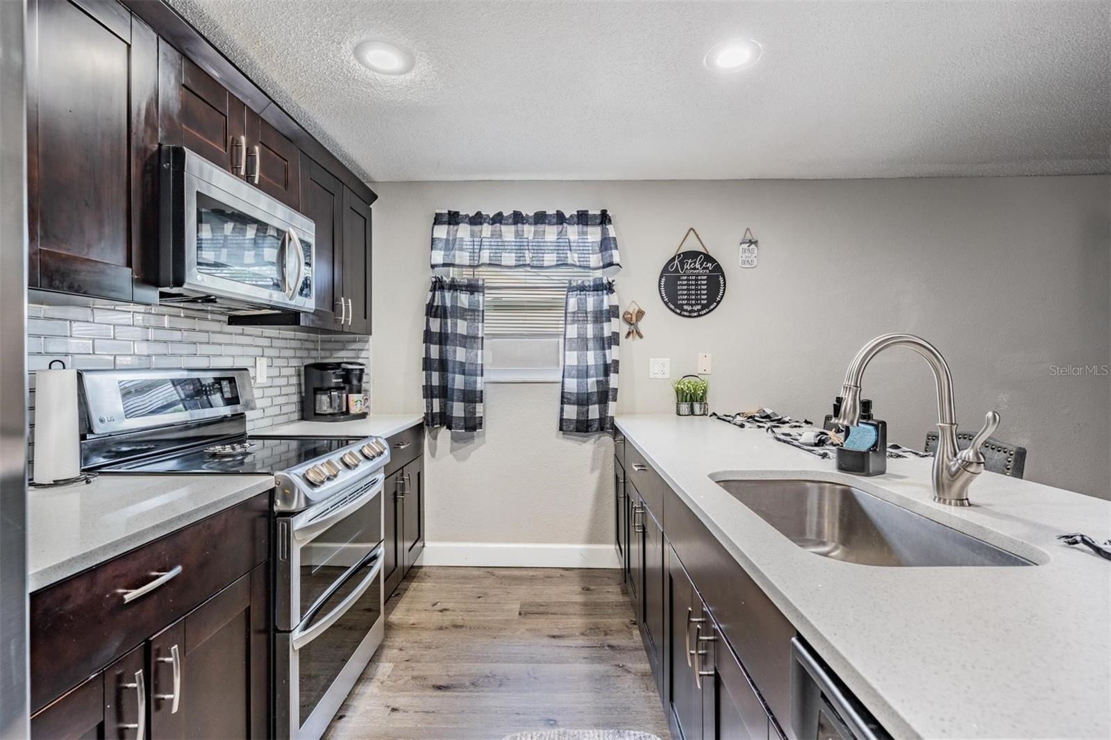 6333 ABERDEEN AVE, NEW PORT RICHEY, FL, 34653