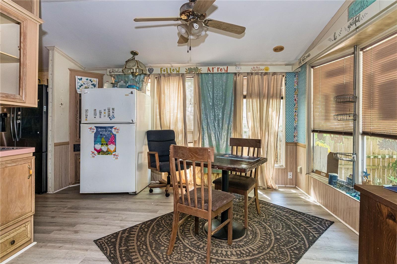 O6302153 Property Photo