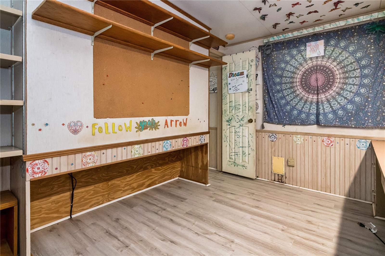 O6302153 Property Photo