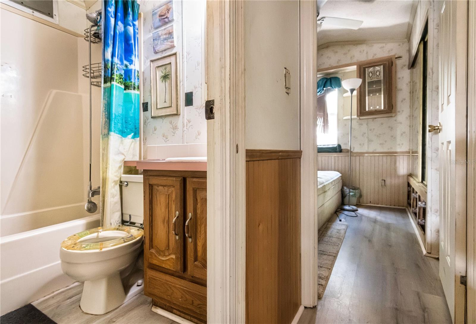 O6302153 Property Photo