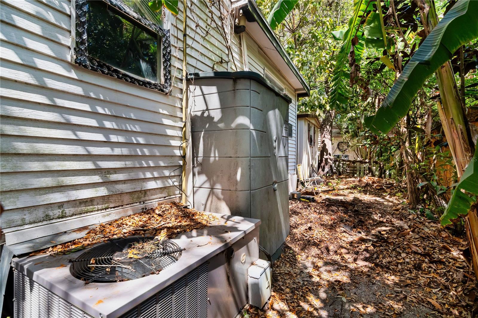 O6302153 Property Photo