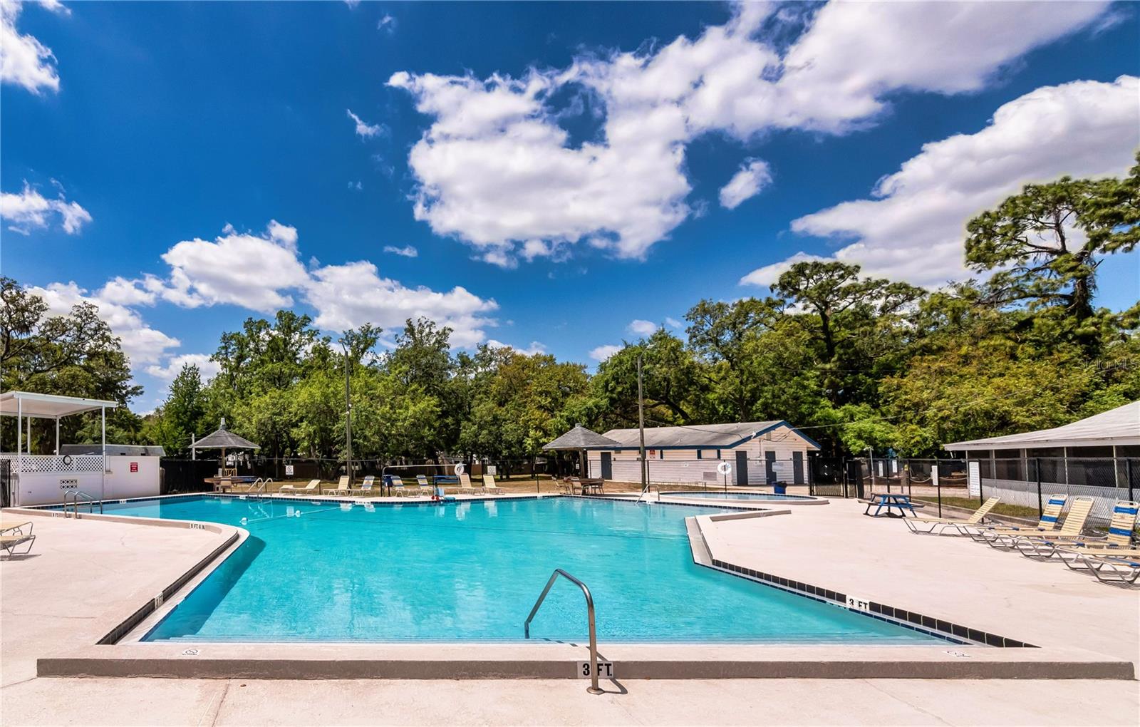 O6302153 Property Photo