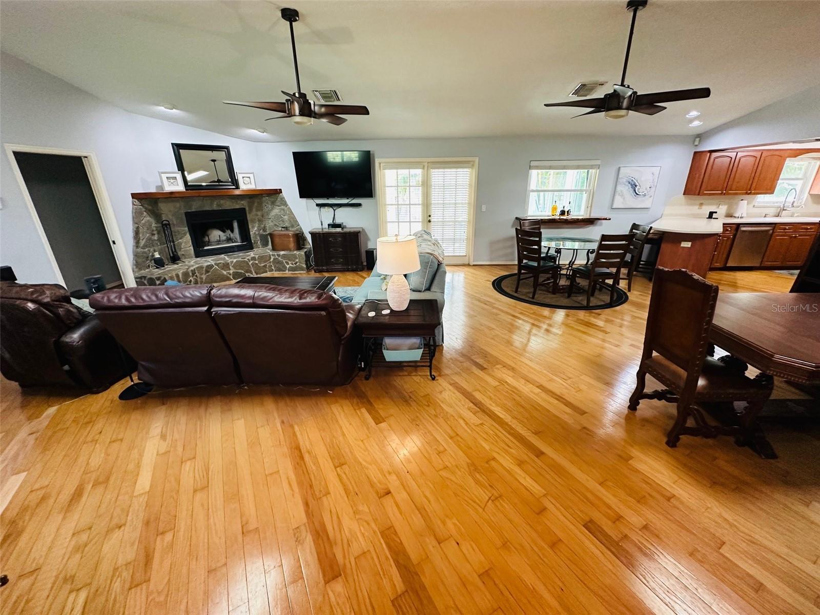 2860 58TH CIR S, ST PETERSBURG, FL, 33712