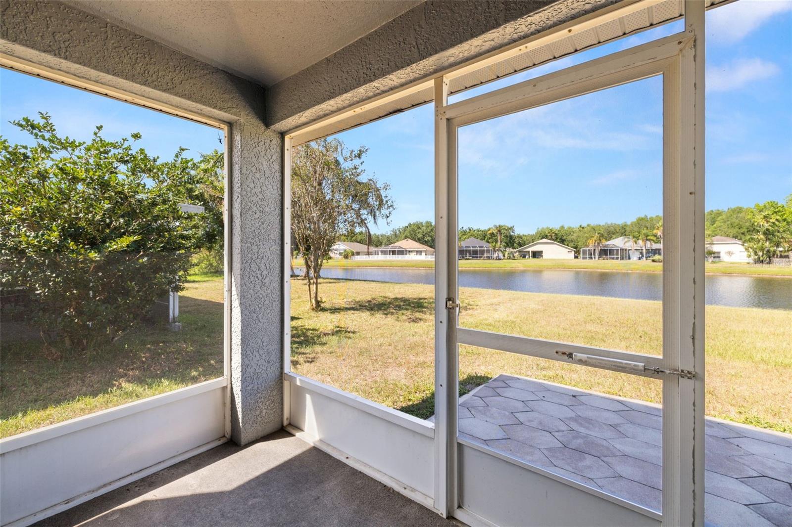 19505 MORDEN BLUSH DR, LUTZ, FL, 33558