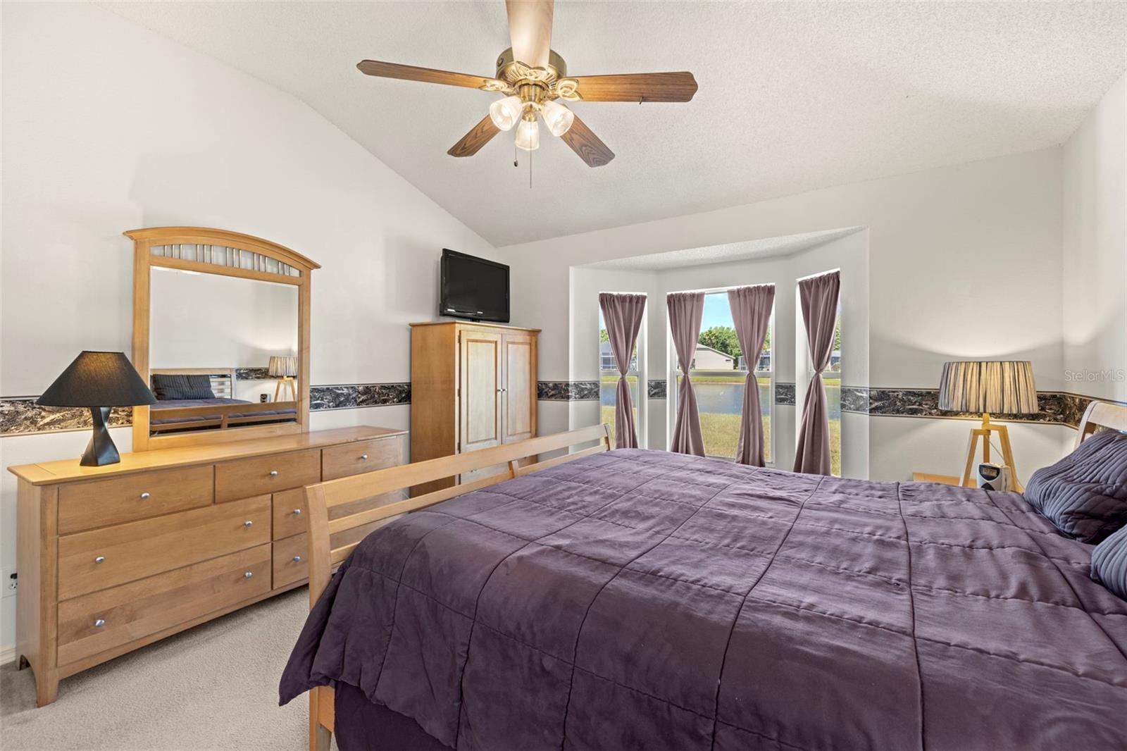 19505 MORDEN BLUSH DR, LUTZ, FL, 33558