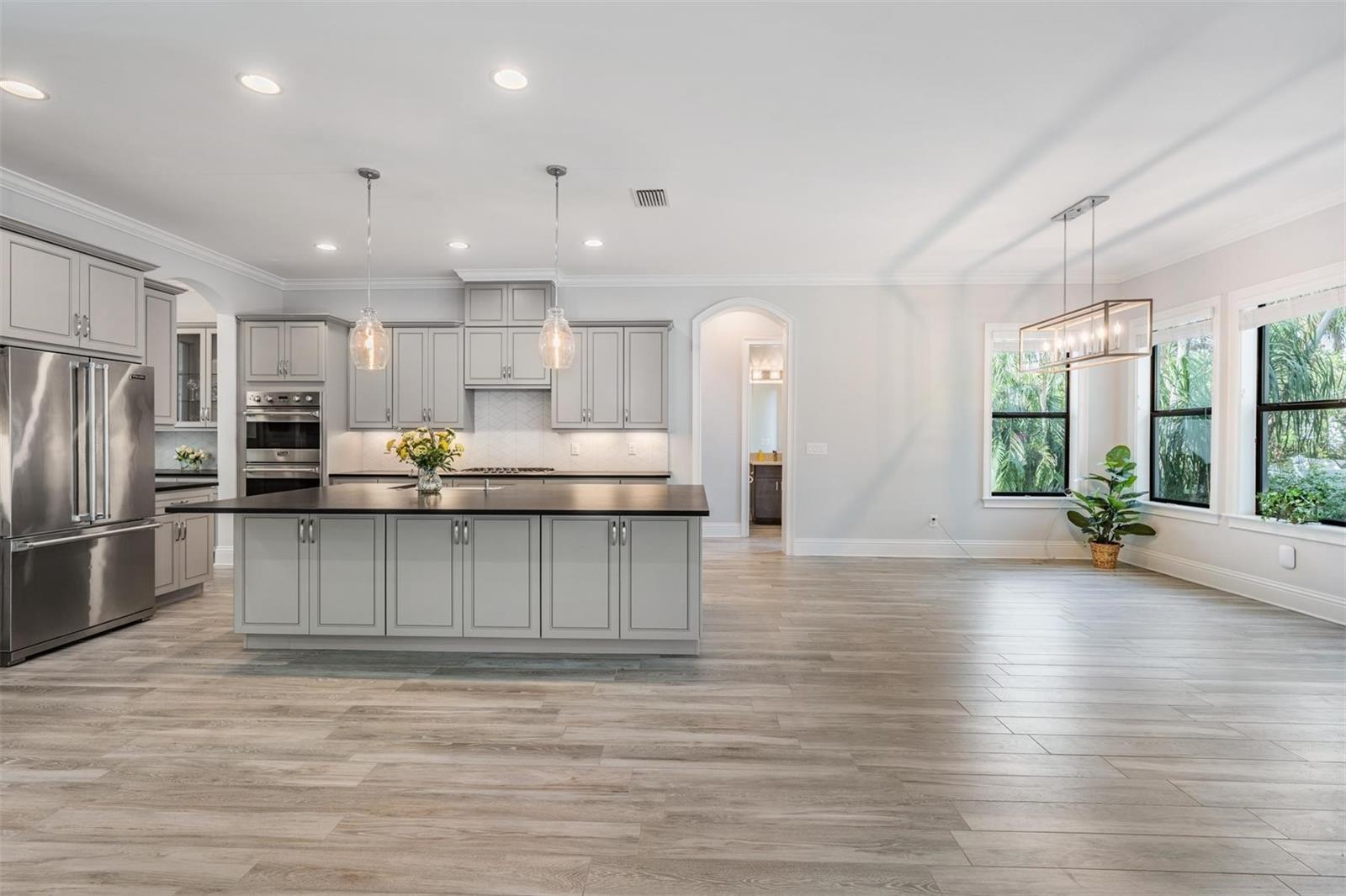 207 CHIPPEWA AVE, TAMPA, FL, 33606