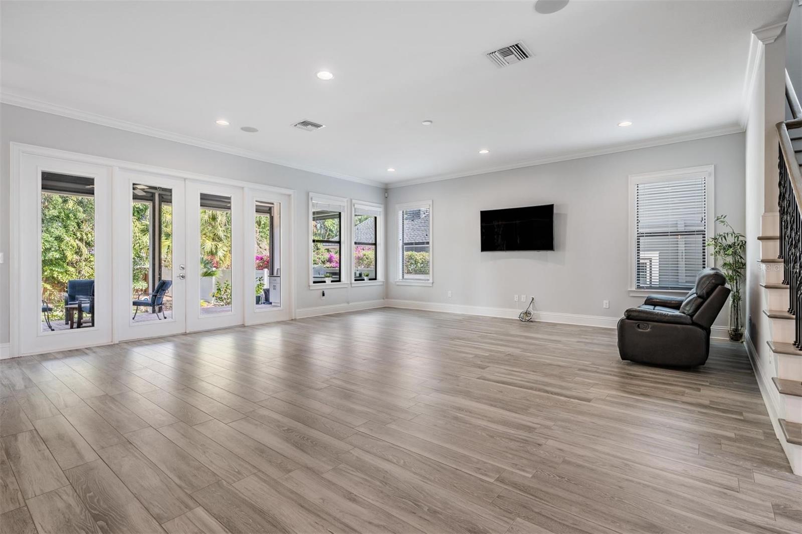 207 CHIPPEWA AVE, TAMPA, FL, 33606