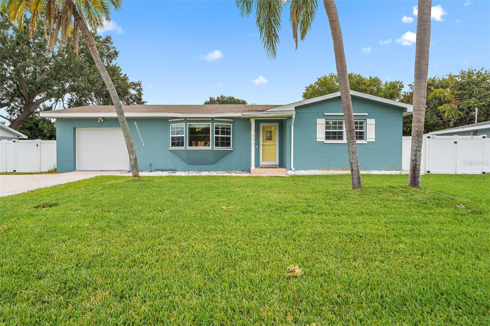 7690 91ST ST, SEMINOLE, FL, 33777