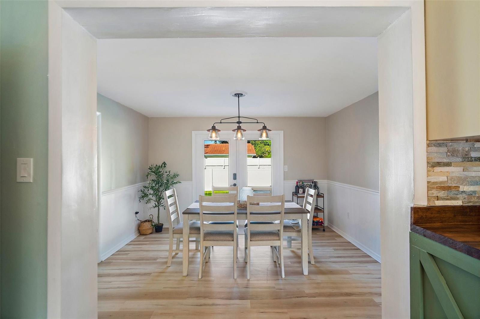 7690 91ST ST, SEMINOLE, FL, 33777