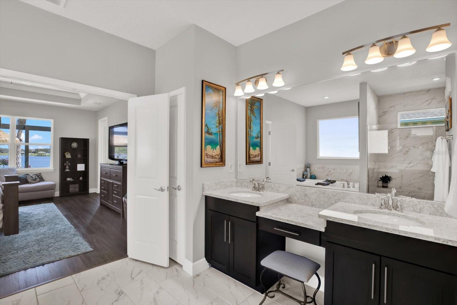 11743 LAKE LUCAYA DR, RIVERVIEW, FL, 33579