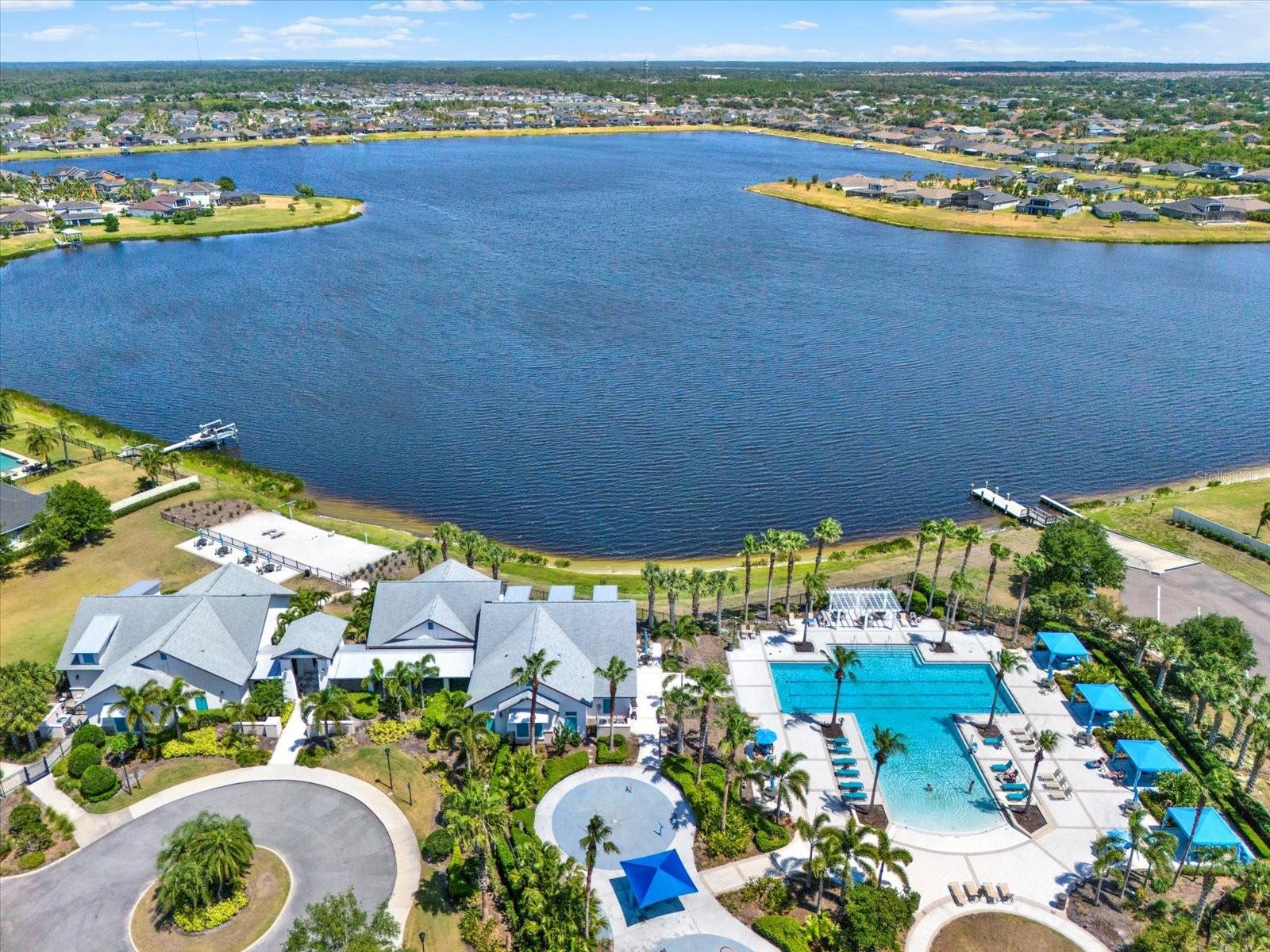 11743 LAKE LUCAYA DR, RIVERVIEW, FL, 33579