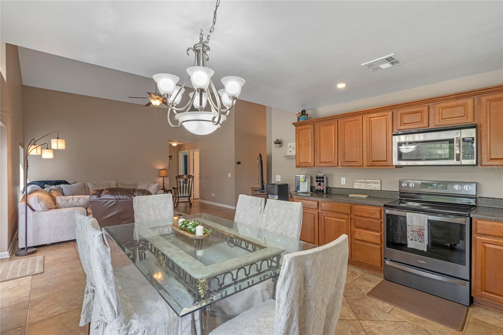 2710 ALABASTER AVE, ORLANDO, FL, 32833